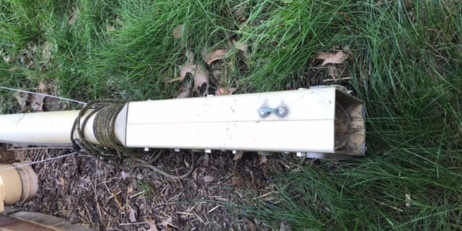 Hughes Highlander #432 Mast